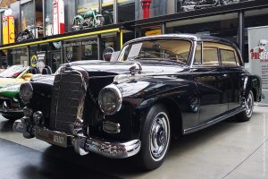 1958 Mercedes-Benz 300D (W189)