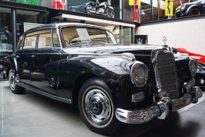 1958 Mercedes-Benz 300D (W189)
