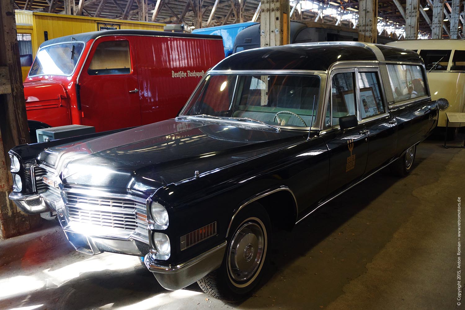 Bestattungsfahrzeug auf Basis eines 1966 Cadillac Sedan DeVille