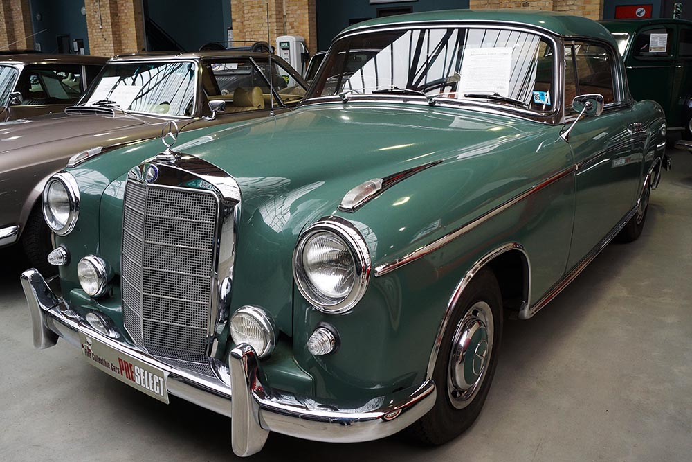 1959 Mercedes-Benz 220S Coupe