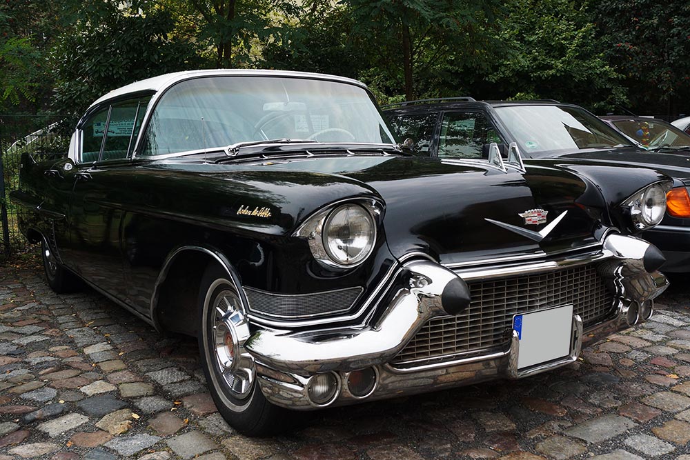 1957 Cadillac Sedan DeVille